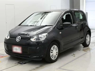 Volkswagen UP  с аукциона в Японии