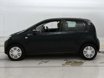 Volkswagen UP  с аукциона в Японии