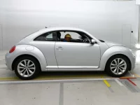 Volkswagen THE BEETLE лот № 38163 оценка 4.5  с аукциона в Японии 2