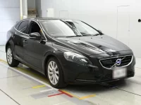 Volvo V40 лот № 38160 оценка 4  с аукциона в Японии 4