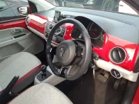 Volkswagen UP лот № 90589 оценка 4  с аукциона в Японии 8