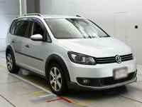 Volkswagen GOLF TOURAN лот № 90699 оценка 4  с аукциона в Японии 4