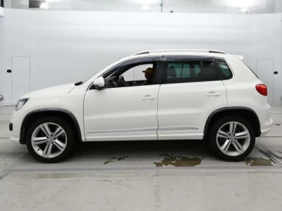 Volkswagen Tiguan  с аукциона в Японии