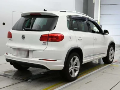 Volkswagen Tiguan  с аукциона в Японии