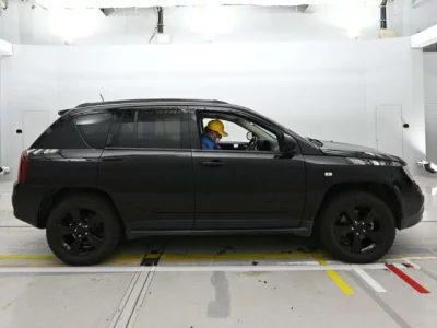 Chrysler JEEP COMPASS  с аукциона в Японии