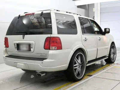 Ford LINCOLN NAVIGATOR