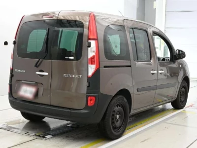 Renault KANGOO  с аукциона в Японии