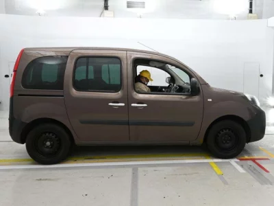 Renault KANGOO  с аукциона в Японии