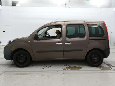 Renault KANGOO  с аукциона в Японии