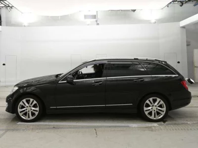 Mercedes-Benz C CLASS WAGON  с аукциона в Японии