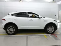 Jaguar E-PACE лот № 38172 оценка 5  с аукциона в Японии 2