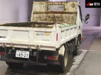 Toyota DYNA лот № 7153 оценка 3  с аукциона в Японии 7