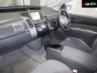 Toyota Prius лот № 30162 оценка R  с аукциона в Японии 2