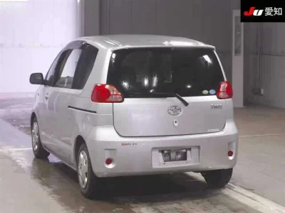 Toyota PORTE  с аукциона в Японии