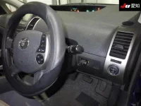 Toyota Prius лот № 30491 оценка 3.5  с аукциона в Японии 4