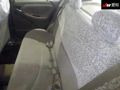 Toyota PLATZ  с аукциона в Японии