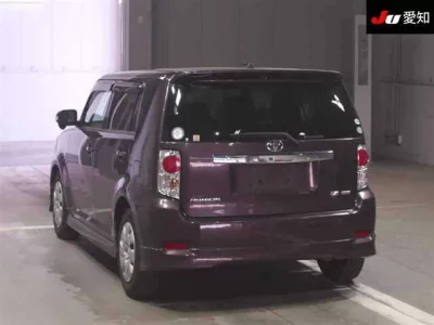 Toyota Corolla Rumion