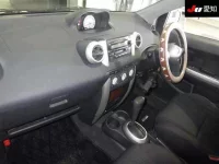 Toyota IST лот № 30146 оценка 3.5  с аукциона в Японии 2