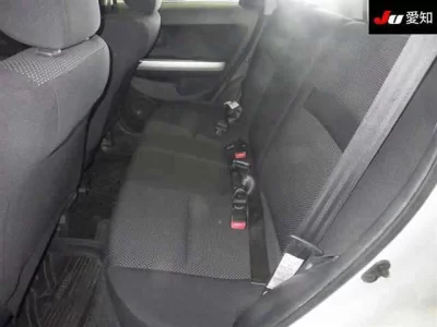 Toyota IST  с аукциона в Японии