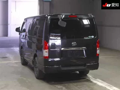 Toyota RegiusAce