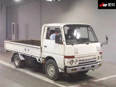 Nissan ATLAS  с аукциона в Японии