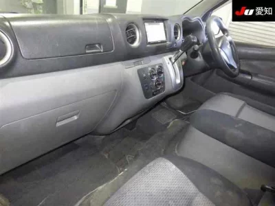 Nissan Caravan