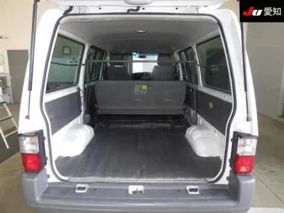 Nissan Vanette
