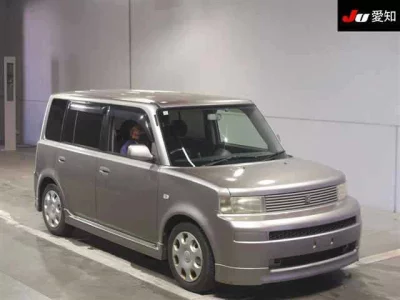 Toyota BB  с аукциона в Японии