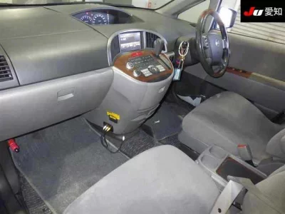 Nissan Presage