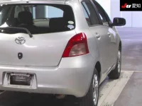 Toyota VITZ лот № 30089 оценка 3.5  с аукциона в Японии 7