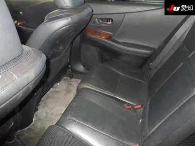 Lexus HS  с аукциона в Японии