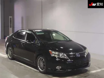 Lexus HS  с аукциона в Японии