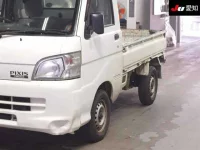 Toyota PIXIS TRUCK лот № 35113 оценка 3.5  с аукциона в Японии 6
