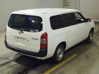 Toyota Succeed
