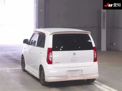 Nissan Pino