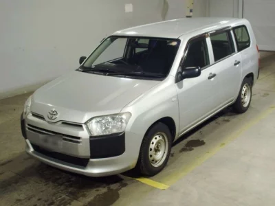 Toyota SUCCEED
