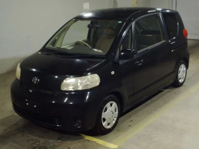 Toyota PORTE  с аукциона в Японии