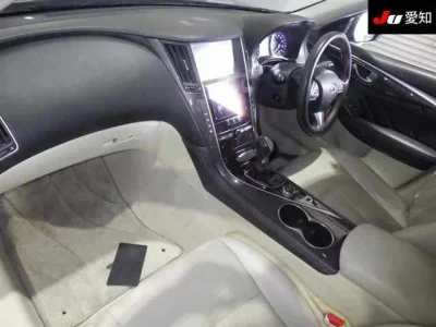 Nissan SKYLINE  с аукциона в Японии