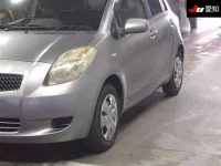 Toyota VITZ лот № 30297 оценка 3  с аукциона в Японии 6