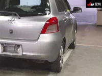 Toyota VITZ лот № 30297 оценка 3  с аукциона в Японии 7