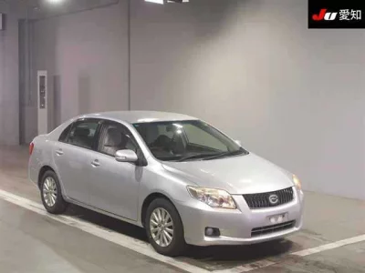 Toyota COROLLA AXIO  с аукциона в Японии