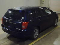 Toyota COROLLA FIELDER лот № 7121 оценка R  с аукциона в Японии 1