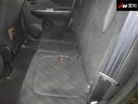 Toyota RACTIS лот № 30292 оценка 3.5  с аукциона в Японии 3