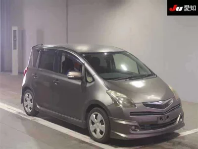 Toyota RACTIS  с аукциона в Японии