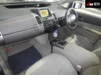 Toyota Prius лот № 30397 оценка R  с аукциона в Японии 2