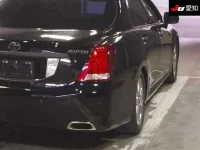 Toyota CROWN лот № 30386 оценка 3.5  с аукциона в Японии 7