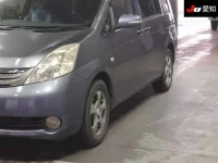 Toyota ISIS лот № 30369 оценка 3.5  с аукциона в Японии 6