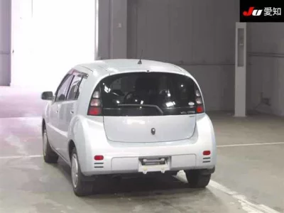 Toyota WILL  с аукциона в Японии