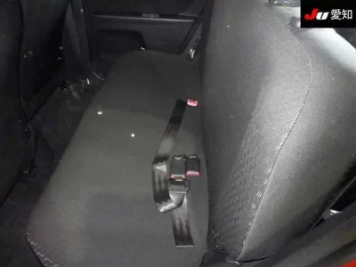 Toyota VITZ  с аукциона в Японии