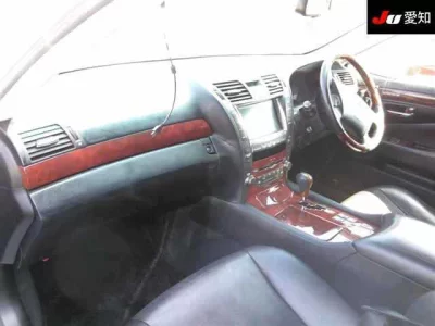 Lexus LS460L